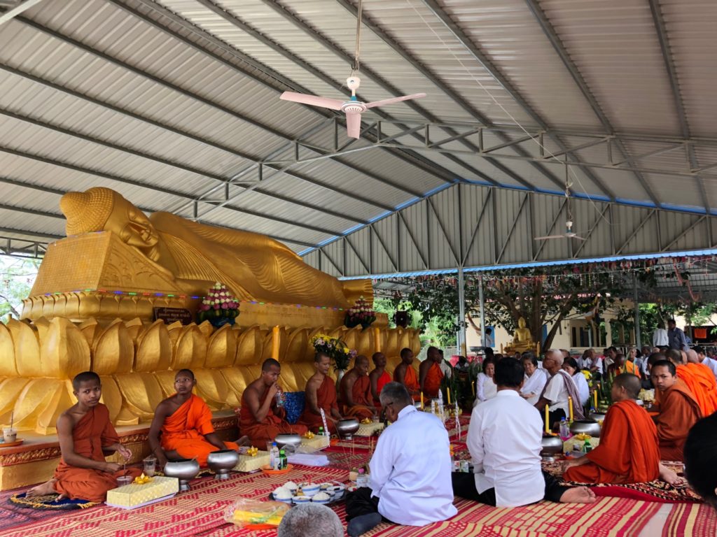 カンボジアのお寺の様子