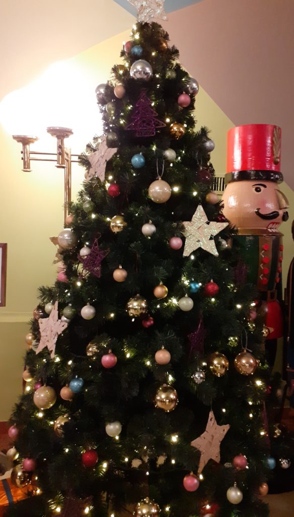 Nutcracker & Christmas tree