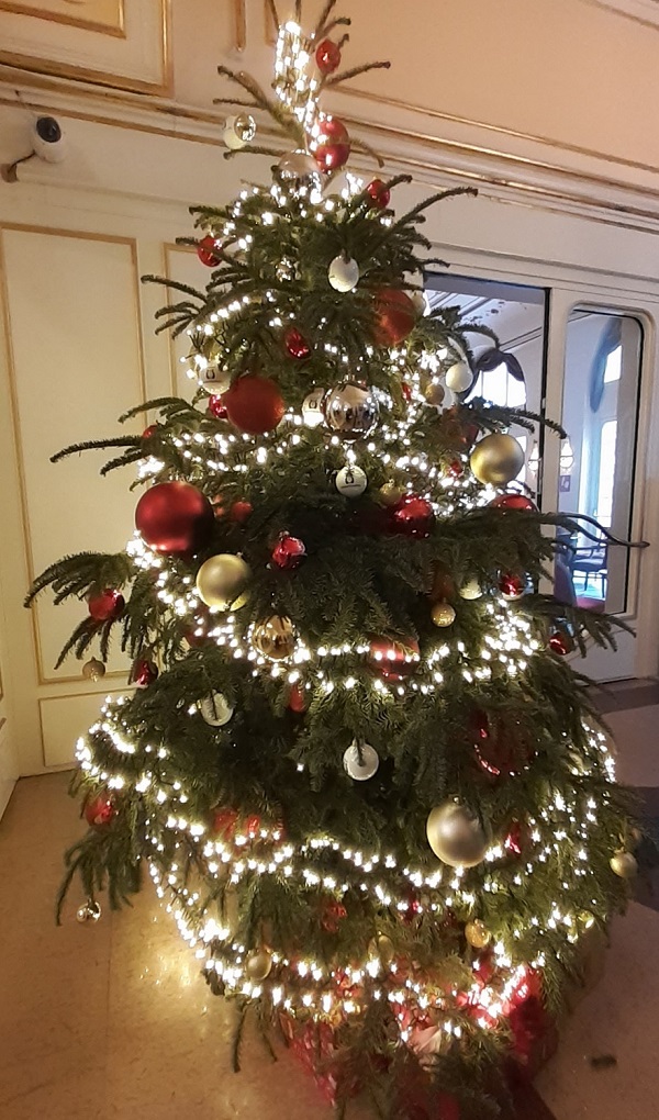 Christmas tree